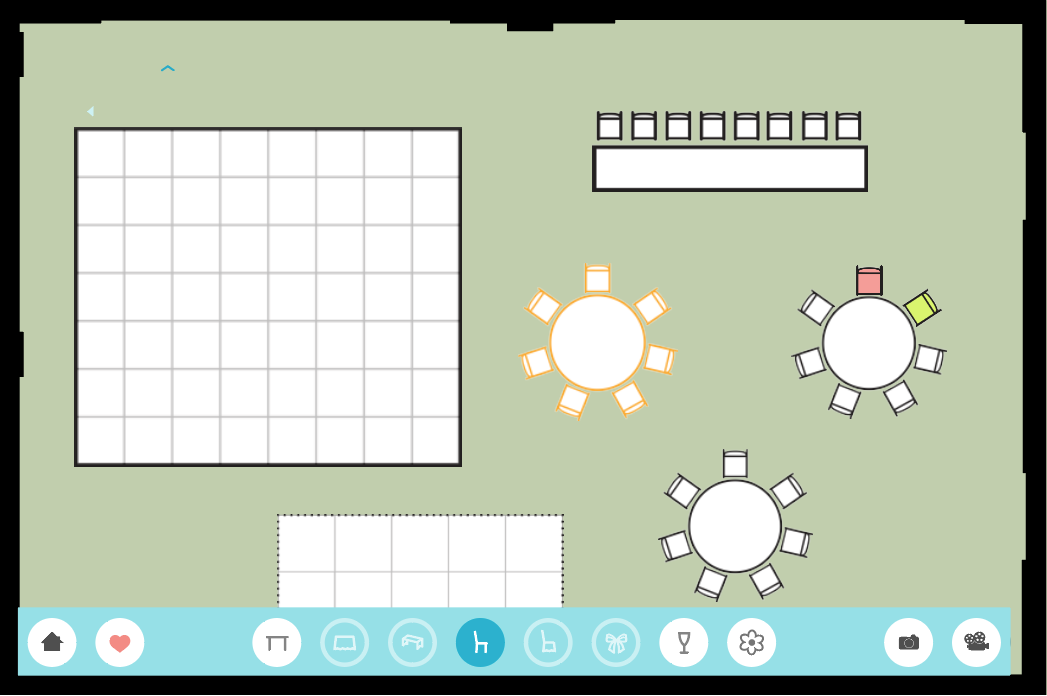 Wedding seating chart tool with demo floor plan